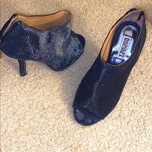 Badgley mischka heels